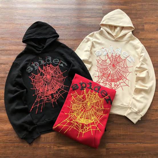 Spider Clothing for Women | Comfortable Streetwear with Modern Appeal