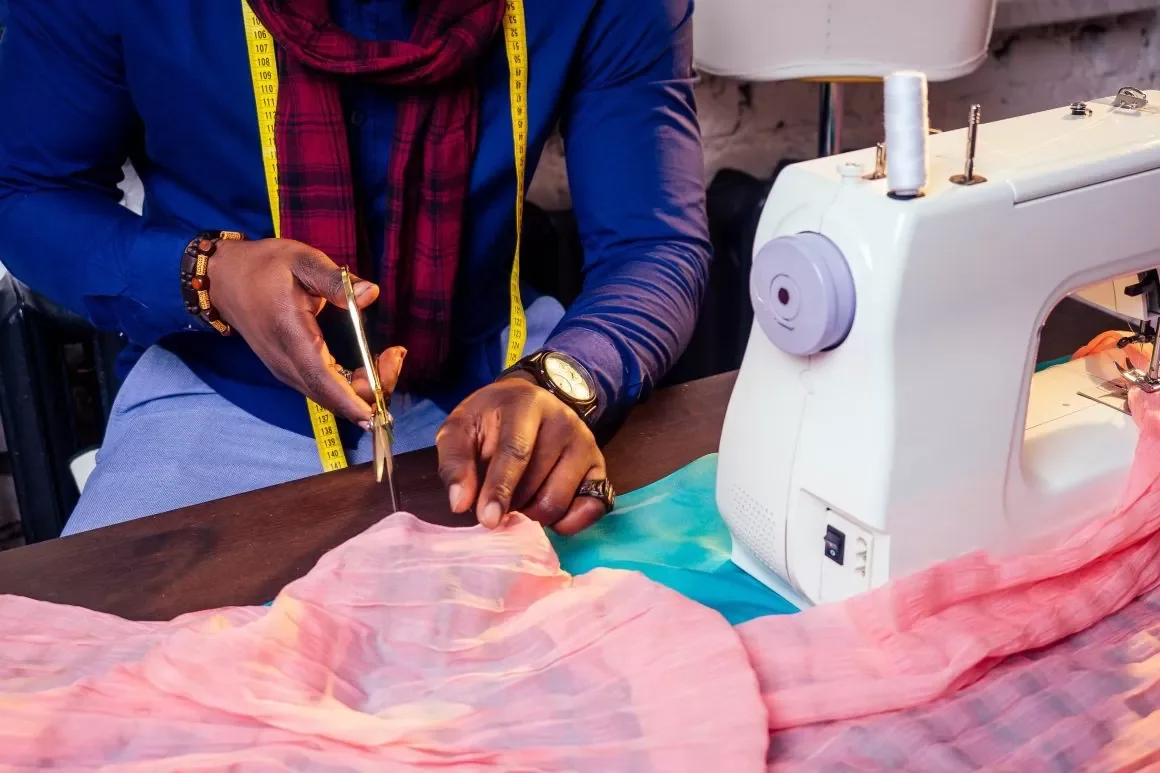 Clothing Alteration in Melbourne: Expert Cloth Alteration Near You for the Perfect Fit