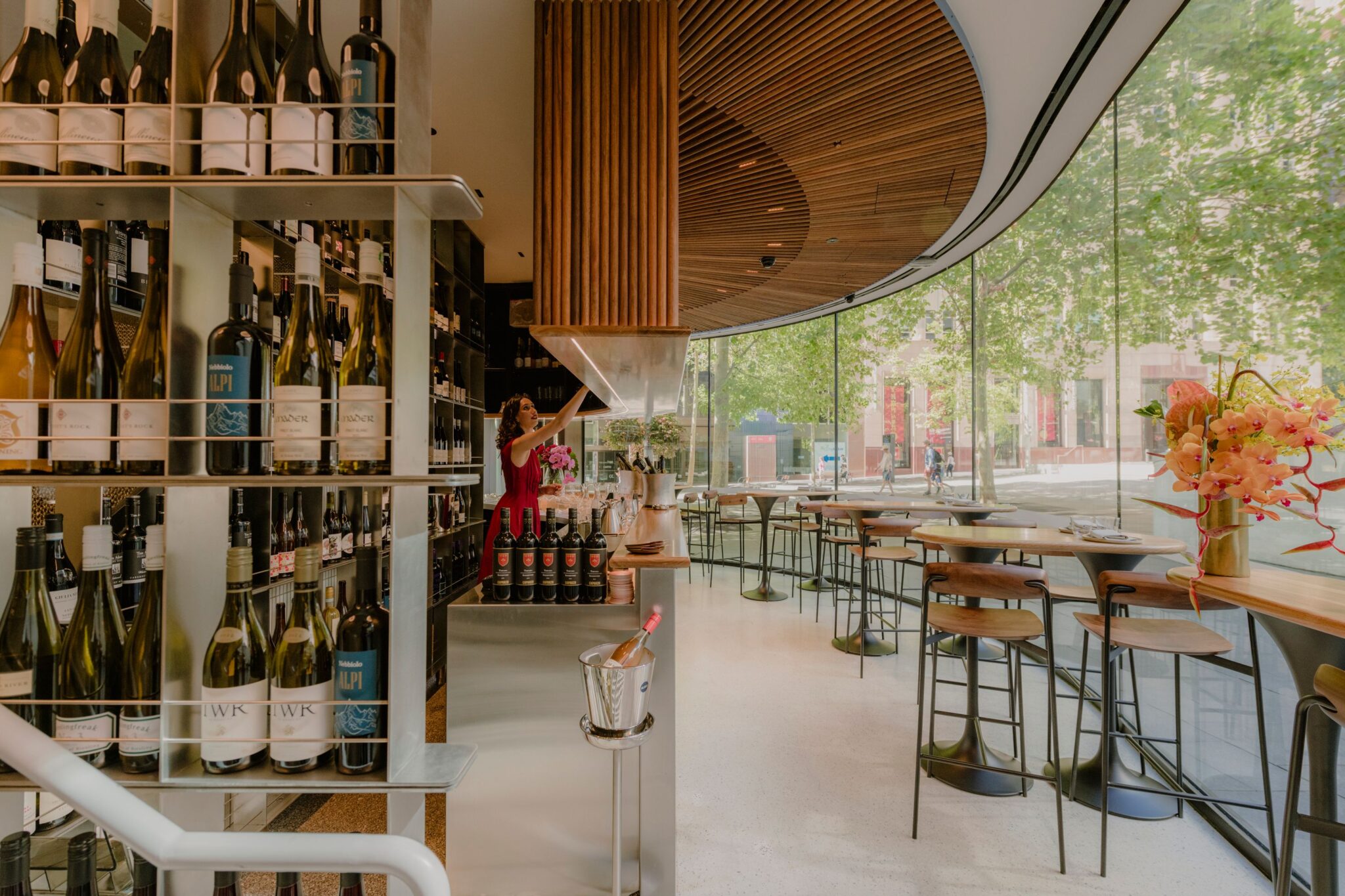 Simple Ways to Make a Wine Bar Lunch Sydney CBD Feel More Special