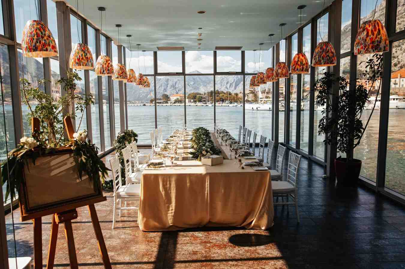 How To Plan Corporate Dining Sydney CBD For A Great Team Meal
