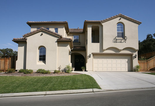 Which Home Renovation Projects Should You Combine for Better Results?